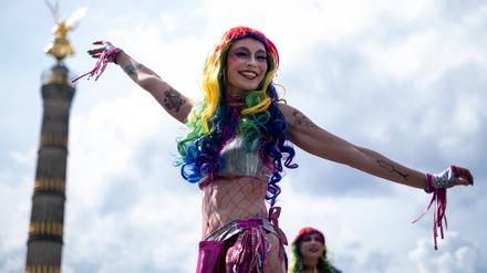 CSD Berlin 2025: Route, Sperrungen, Wagen, Party und Programm zum Christopher Street Day