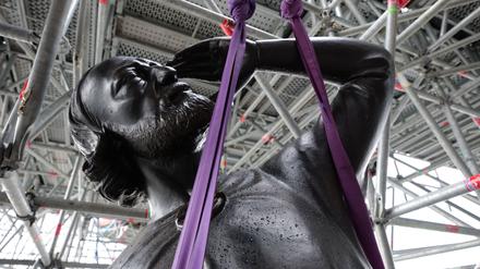 Wiederaufbau: Alle Apostelstatuen zurück auf Spitze von Pariser Notre-Dame