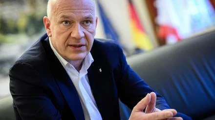 Kai Wegner verteidigt Berliner Einbürgerungsverfahren: „Wir setzen geltendes Recht um und das machen wir wirklich gut“