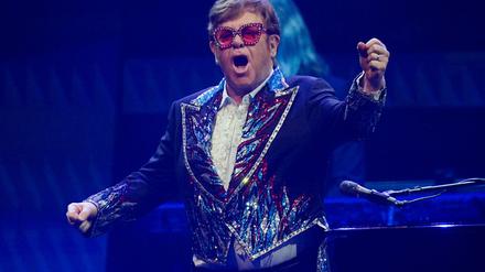 Leute: Elton John feiert 35 Jahre ohne Alkohol