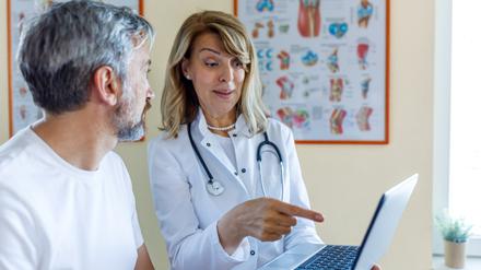 Digitalisiertes Gesundheitswesen: Schadet der Einsatz von KI dem Arzt-Patientinnen-Verhältnis?