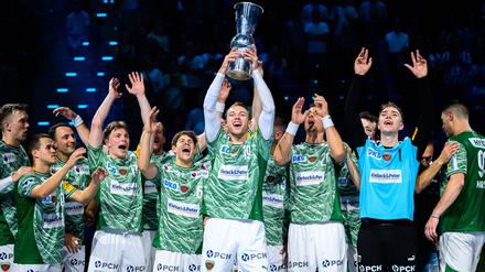 Der Supercup als gutes Omen: Die Handballer der Füchse gewinnen den nächsten Titel