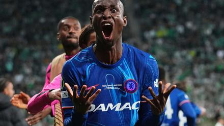 Bayerns Wunschspieler: Neue Wende in Transfer-Saga? Chelsea erw&auml;gt Jackson-Verkauf