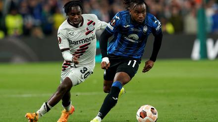 Fu&szlig;ball-Bundesliga: Medien: Wechsel von Jackson geplatzt - Bayern will Lookman