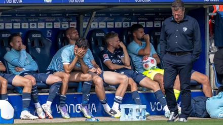 Fu&szlig;ball: Favoriten-Quartett stolpert in die Zweitliga-Saison