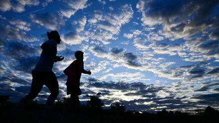 Wetteraussichten für Berlin und Brandenburg: Auf sommerlichen Sonnenschein folgt am Dienstag Regen