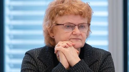 Nach der Wiedervereinigung: Aufarbeitungsbeauftragte sucht Gespr&auml;ch zu 35 Jahren Einheit