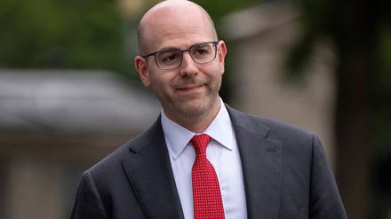 Sieg und Niederlage für Trump im Fed-Vorstand: Senat bestätigt Miran, Gericht lehnt Entlassung von Cook ab