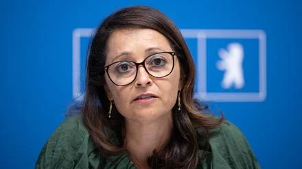 Nach zunehmenden Angriffen auf Beamte: Berlins Gerichtsvollzieher erhalten Schutzwesten