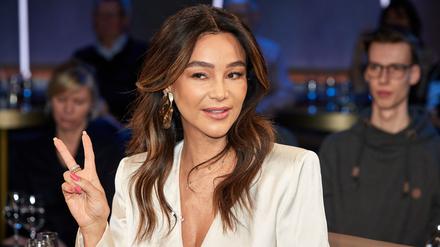 Fernsehen: Noch ein neuer Job: Verona Pooth r&auml;tselt bei &bdquo;Masked Singer&ldquo;