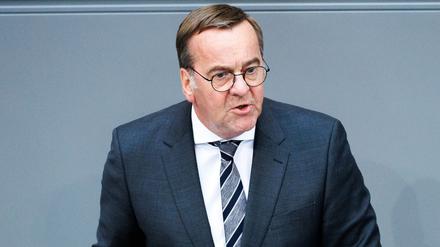 Pistorius bestätigt: Russland überfliegt deutsche Fregatte „Hamburg“ in der Ostsee