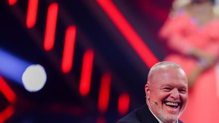 Fernsehen: Stefan Raab schneidet sich selbst die Haare