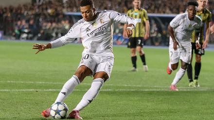 Champions League: Dreierpack Mbapp&eacute;: Real gewinnt klar in Kasachstan