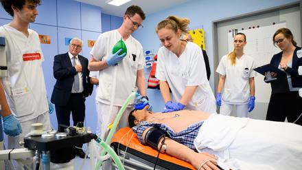 Hochschulen: Erstmals Promotionsrecht f&uuml;r nichtstaatliche Hochschule