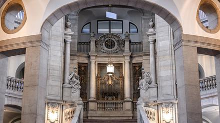 Abends ins Gericht: „Justiz-Cocktail“ im Kammergericht - abendlicher Streifzug