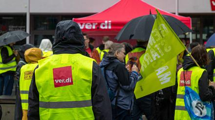 „Herbst der Grausamkeiten“: Gewerkschaften rügen Merz und kündigen Aktionen gegen Sozialabbau an