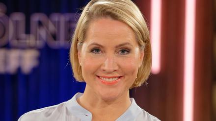 Love Scams: Betrüger geben sich als Judith Rakers aus und haben Chat-Sex