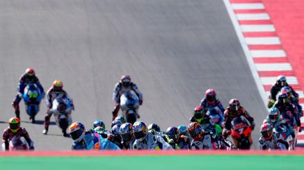 Unfall bei Moto3-Rennen: Nach Herzstillständen: Motorrad-Pilot wieder ansprechbar