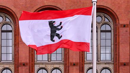 Parteitage: SPD und Linke starten Rennen ums Rote Rathaus