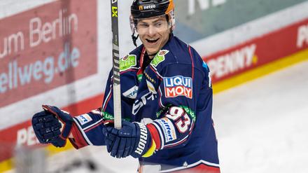 Deutsche Eishockey Liga: Eisbären Berlin gewinnen mit 4:2 gegen Frankfurt