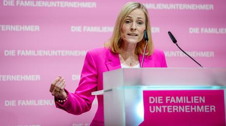 „Kontaktverbot aufgehoben“: Familienunternehmer-Verband gibt Brandmauer zur AfD auf