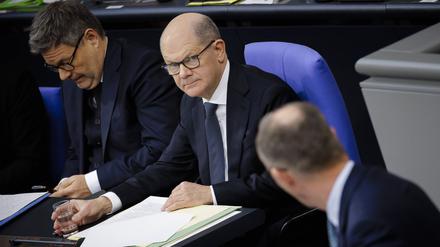 Scholz übt Altkanzler: Ein merzvoller Vergleich