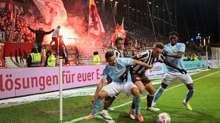 Fußball-Bundesliga: Baumgarts Genugtuung: Union klettert und klettert