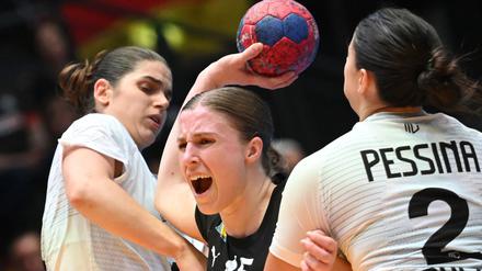 Heim-WM: Armverletzung: WM-Aus für Handballerin Huhnstock