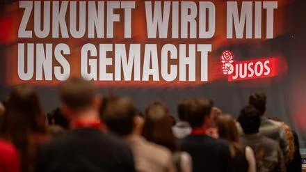 Rentenstreit: Neue Juso-Bundesvize warnt vor Kürzung bei Rente