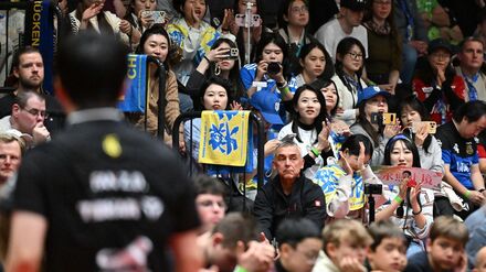 Olympiasieger in Saarbr&uuml;cken: Hype um Tischtennis-Star: Fans aus China hei&szlig; auf Bundesliga