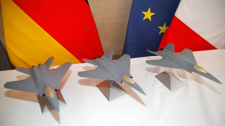 R&uuml;stungsprojekt mit Frankreich am Ende?: Merz und Macron m&uuml;ssen bald Farbe bekennen