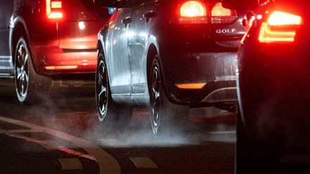 Das harte Verbrenner-Verbot ist vom Tisch: Auf diese Details hat sich die EU-Kommission geeinigt