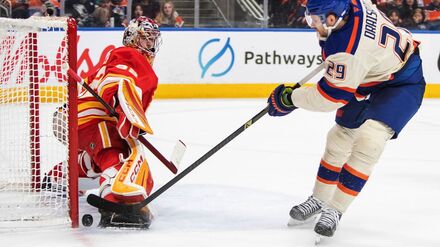 Eishockey in den USA: Leon Draisaitl erzielt neunten Hattrick seiner NHL-Karriere