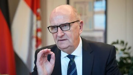 Koalitionskrise: Woidke ruft BSW zur Ordnung: Streit schadet Ansehen