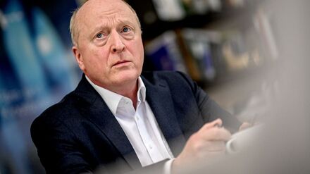 &Uuml;bernahmekampf: Filmf&ouml;rderchef zu Warner: Kino ist ein Milliardengesch&auml;ft