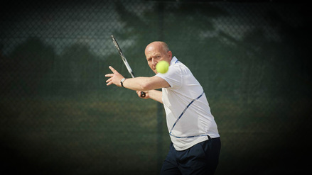 Wie Kai Wegner sich ins Aus spielte  : Das Tennistraining im Blackout war ein Fehler&nbsp;&ndash; aber nicht der gr&ouml;&szlig;te