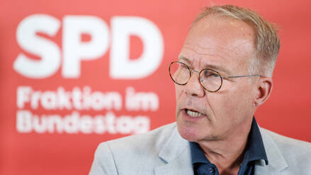 &bdquo;Absurd&ldquo;: SPD kontert CSU und fordert Bleiberecht f&uuml;r arbeitende Gefl&uuml;chtete