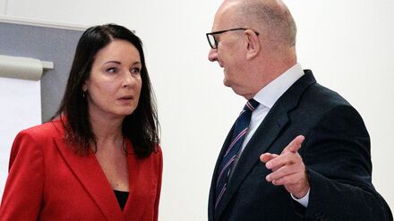 Koalitions-Aus in Brandenburg: SPD Brandenburg sucht Neustart - Minister treten aus BSW aus