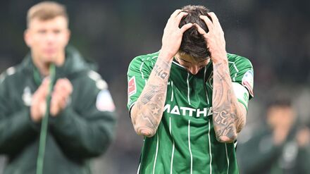 Fu&szlig;ball-Bundesliga: Knauffs Last-Minute-Ausgleich: Frankfurt mit Remis in Bremen