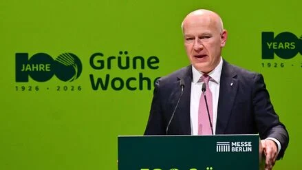 Aktion f&uuml;r Berliner K&auml;ltehilfe keine Korruption: Regierender B&uuml;rgermeister Wegner erlaubt die Kaffeewette doch