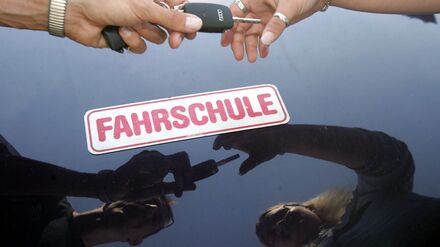 Mobilit&auml;t: Flaute bei Fahrschulen wegen geplanter F&uuml;hrerschein-Reform