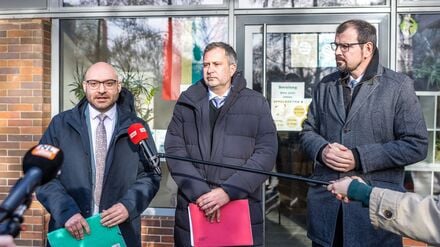 Gewalt an Schulen: Brandenburg steuert bei Migration um -Schulverweis angedroht