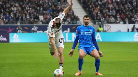 Fu&szlig;ball-Bundesliga: Eintracht verliert auch letztes Spiel vor Riera-Start