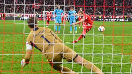Zwei Elfmeter, Rote Karte f&uuml;r den Gegner: FC Bayern gewinnt Spitzenspiel gegen Hoffenheim
