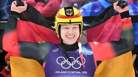 Erstes Gold f&uuml;r Deutschland bei den Winterspielen: Max Langenhan wird Olympiasieger im Rodeln