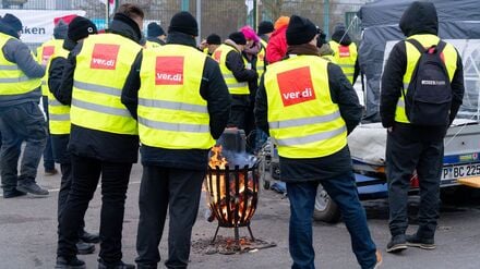 Zwei Tage: Warnstreik im Nahverkehr am Freitag und Samstag angek&uuml;ndigt