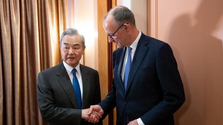 &bdquo;Mitunter aggressive Handelspolitik&ldquo;: SPD fordert von Merz klare wirtschaftspolitische Worte bei China-Reise