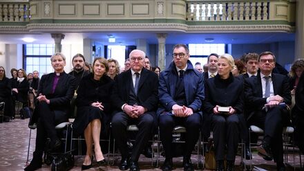 Jahrestag des Angriffs: Gebet f&uuml;r Ukraine: &bdquo;Gewalt wird nicht das letzte Wort haben&ldquo;