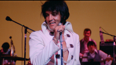 Dokumentarfilm &bdquo;EPiC: Elvis Presley in Concert&ldquo;: Der K&ouml;nig schmachtet, der K&ouml;nig schwitzt, der K&ouml;nig stirbt