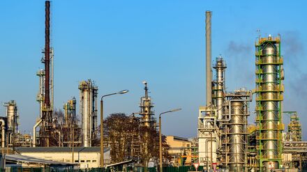 Energieversorgung: Treuhandverwaltung f&uuml;r Rosneft Deutschland verl&auml;ngert